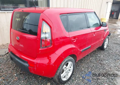 2011 Kia Soul + from USA, damaged, VIN KNDJT2A28B7215711